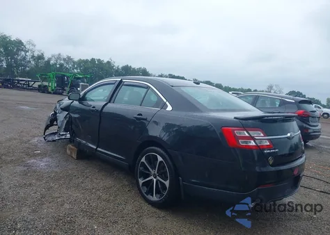 2015 Ford Taurus Sho z USA, uszkodzony, nr VIN 1FAHP2KT3FG148117